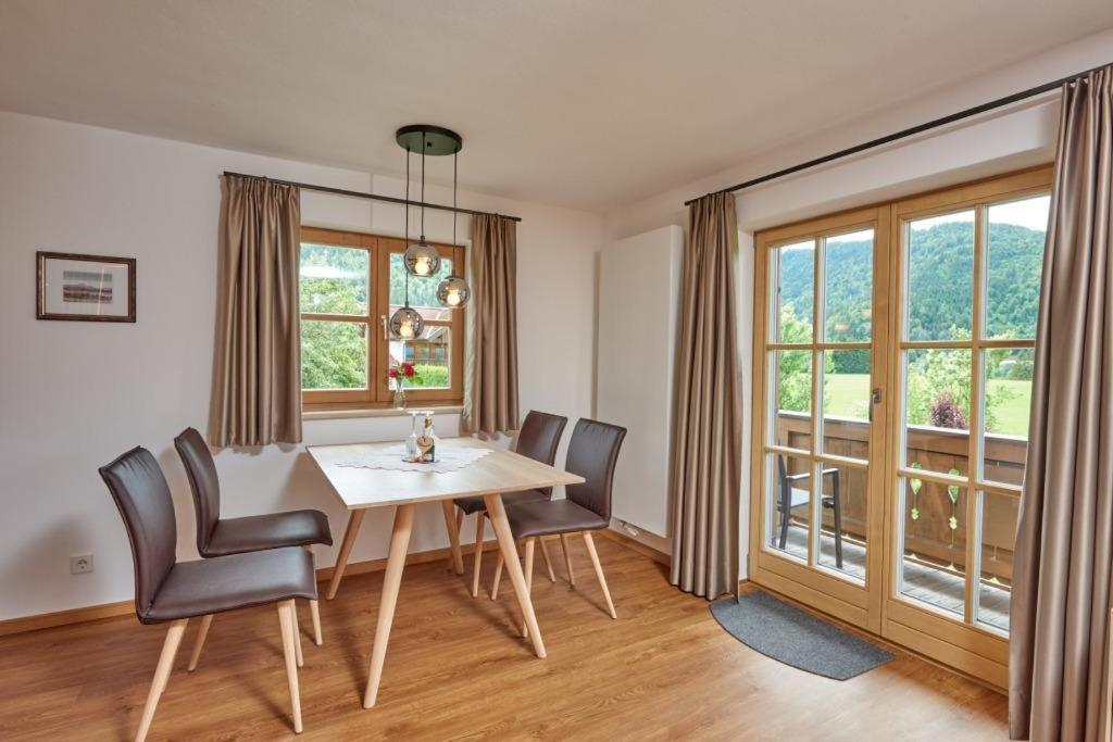 Haus Schmiederer Apartment ไรท์อิมวิงเคอ ภายนอก รูปภาพ