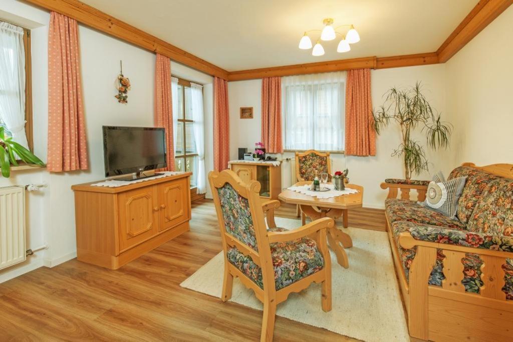Haus Schmiederer Apartment ไรท์อิมวิงเคอ ภายนอก รูปภาพ